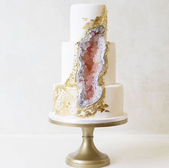 RockCrystalWeddingCake2