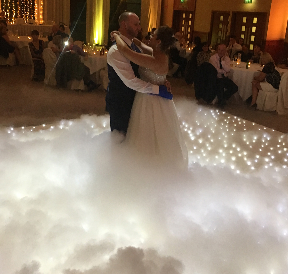 Tom Laurens first dance - dancing in the clouds